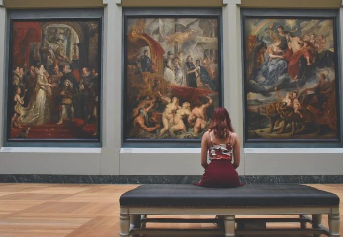 How to Pack for a Day at the Museum?