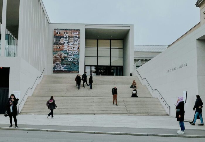 Why More Museums Now Accept EBT Cards for Family Admission Access