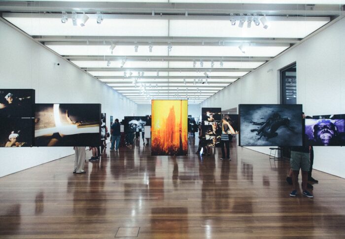 6 Museum Etiquettes You Should  Know